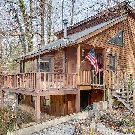 Charming Cabin With Fire Pit And Decks About 7 Mi To Helen Sautee Nacoochee Extérieur photo